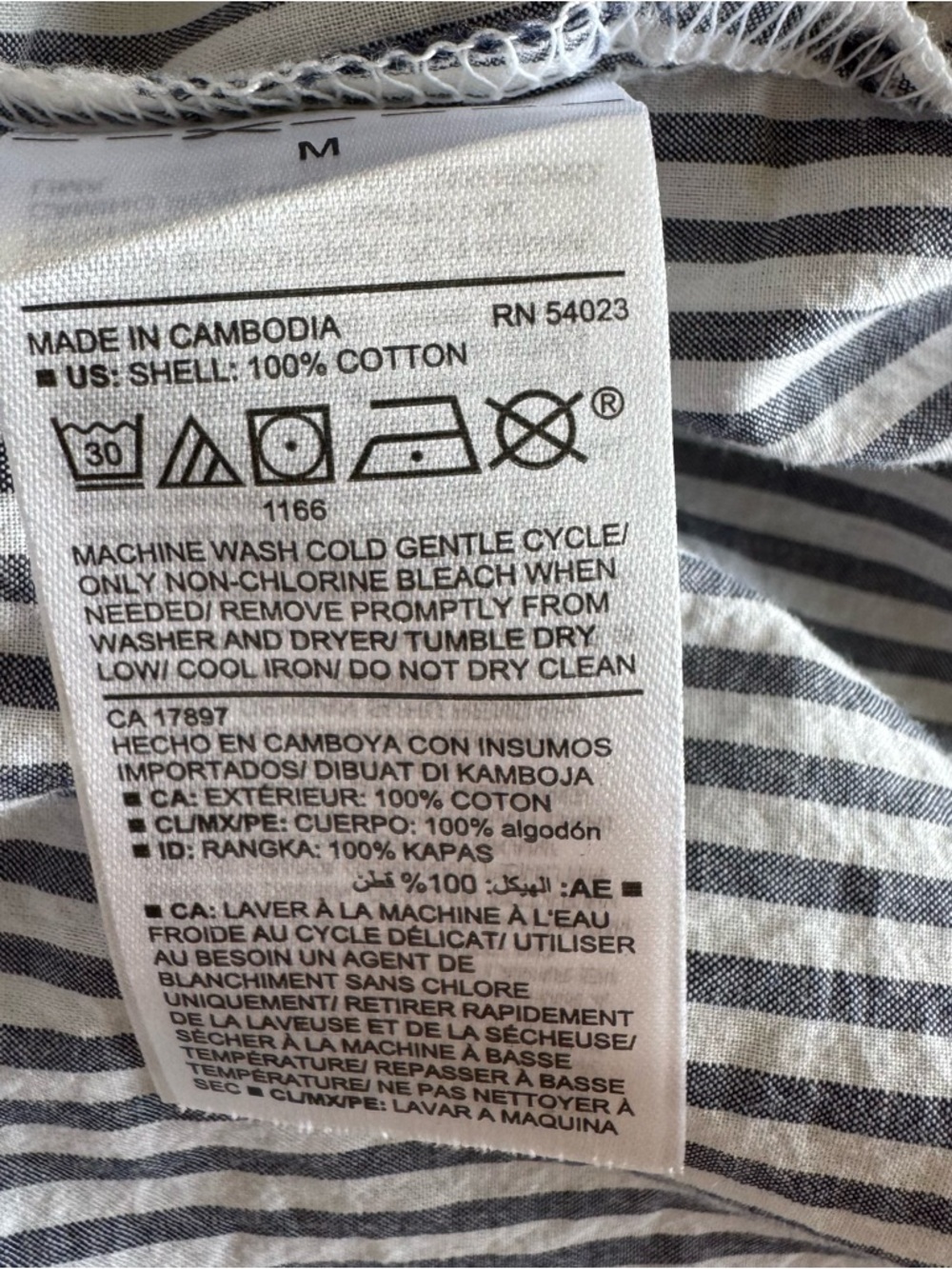 100% Cotton Old Navy Button Down Long Sleeve Shirts Lot of Three - Picture 13 of 13